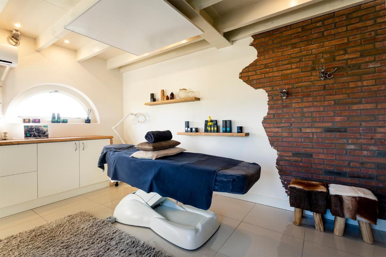 Betuwsch Badhuys Bed & Breakfast Lienden Екстериор снимка