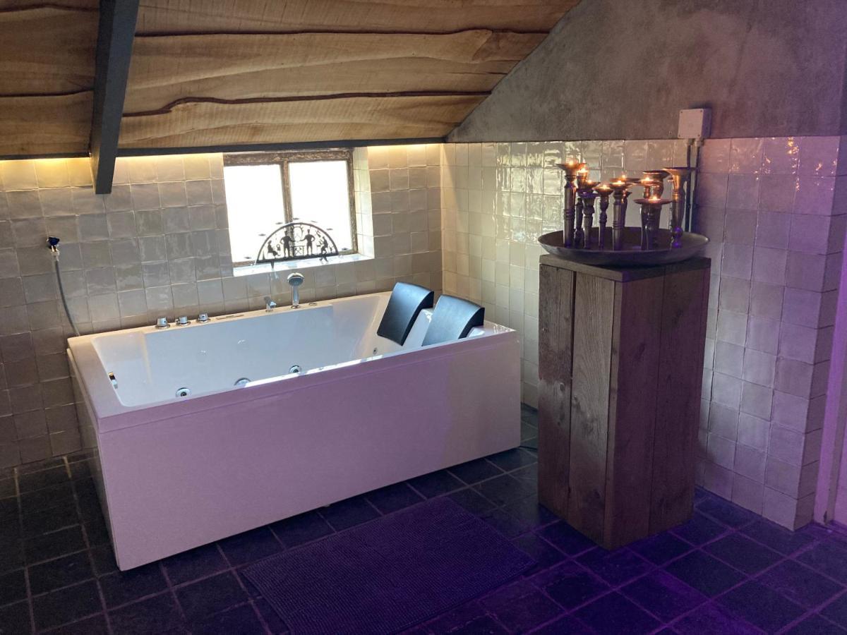 Betuwsch Badhuys Bed & Breakfast Lienden Екстериор снимка