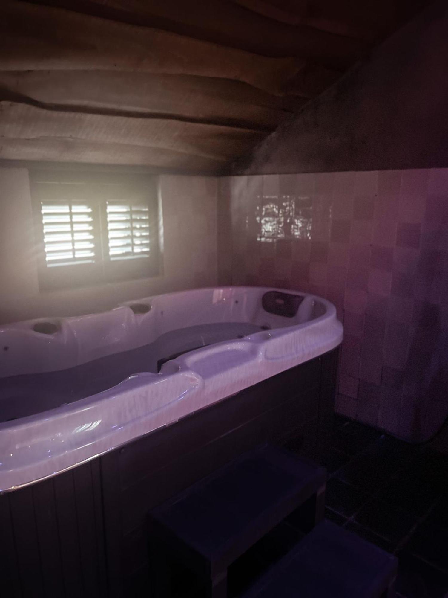 Betuwsch Badhuys Bed & Breakfast Lienden Екстериор снимка